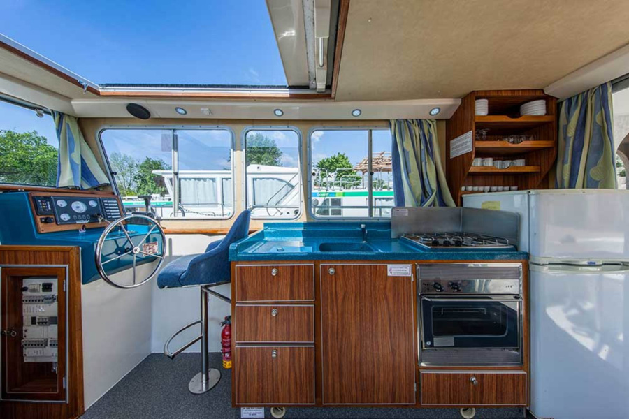 Photo #9 - Pénichette Terrasse1260 R (1260R (20)) in Saint Martin sur oust - 2676