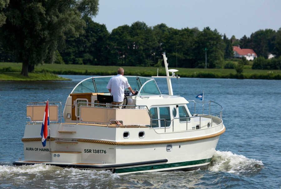 Photo #19 - Linssen349 GS (349GS (10)) en Saint-Leger-sur-Dheune - 2737