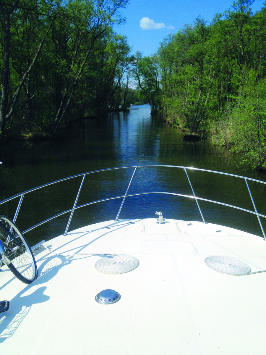 Photo #16 - Tarpon37 N (Artemis) in Lubz - 2818