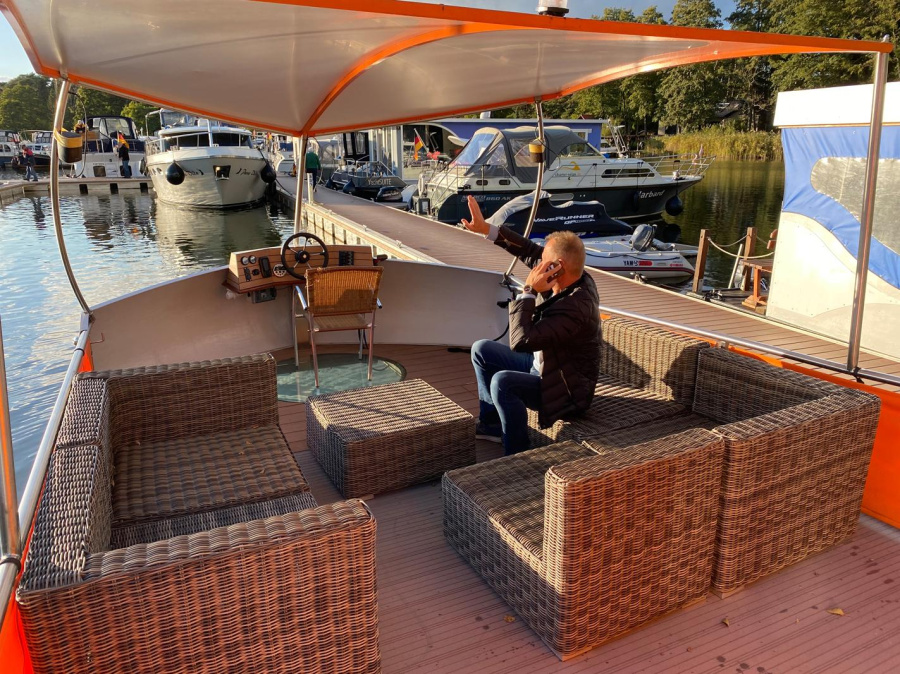 Photo #6 - Marina EldenburgParty & Badefloss (Nemo Nr. 23) in Waren - 2824