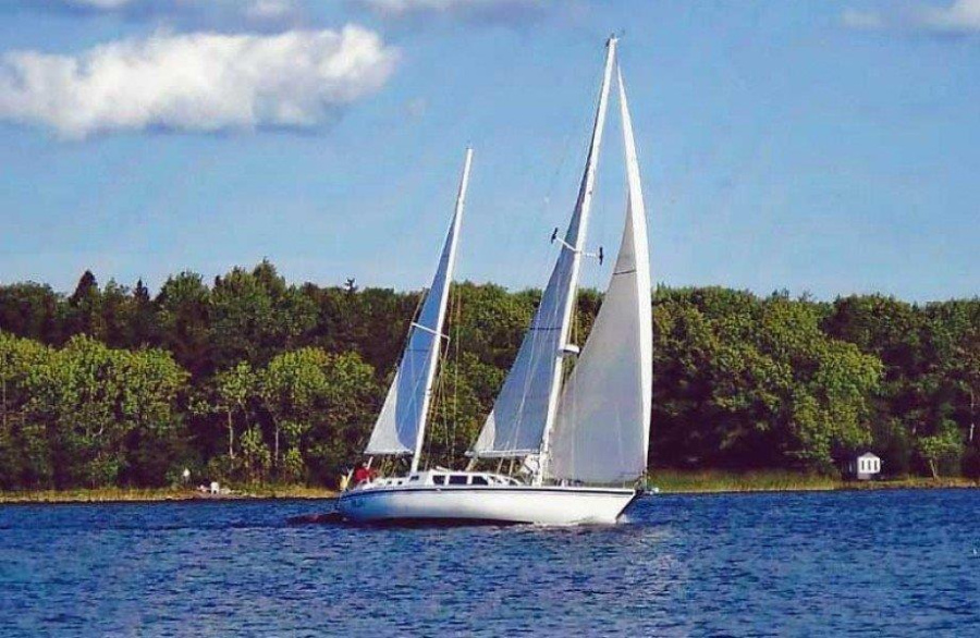Photo #1 - One Off Explorer Ketch (ELMA) in  - 2904