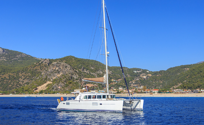 Photo #1 - Lagoon 500 (Lagoon 500) en b - 3024