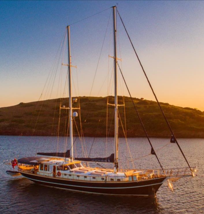 Photo #1 - Custom Gulet (Aegean Pearl) in cruise port - 3149