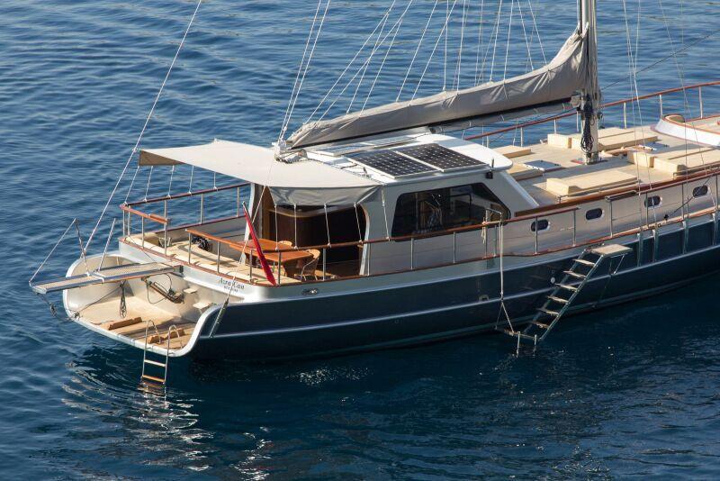 Photo #1 - Gulet (Azracan) in cruise port - 3153