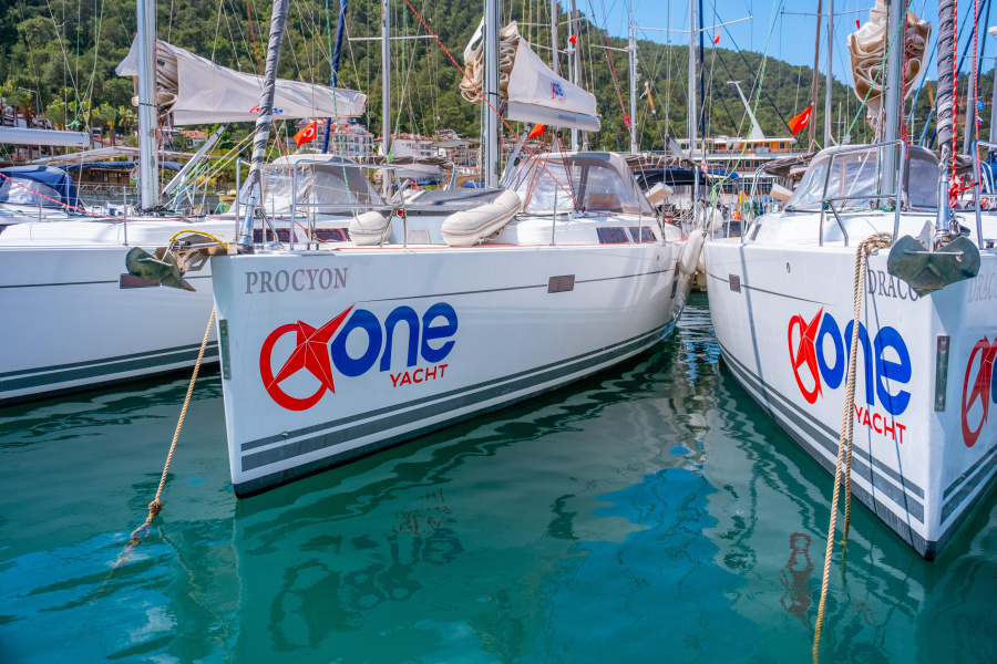 Photo #1 - Hanse 445 (Procyon) en Yes Marina - 3303