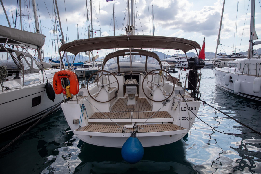 Photo #1 - Dufour 355 GL (Lemar) in Netsel Marina - 3357