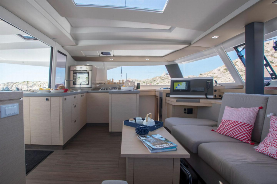FOUNTAINE PAJOT ASTREA 42 - 2