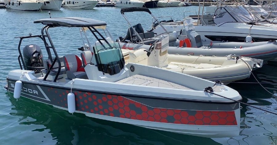 Photo #1 - SAXDOR 200 PRO SPORT (Caracas) en Port de l'Amirauté - 3520