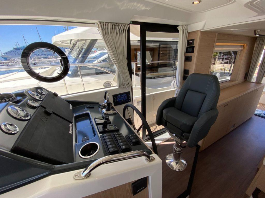 BENETEAU SWIFT TRAWLER 48 - 1