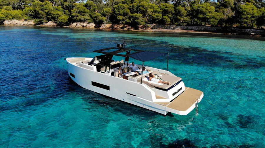 Photo #1 - DE ANTONIO D42 (PROMETHEUS) in Marina de Dénia - 3541
