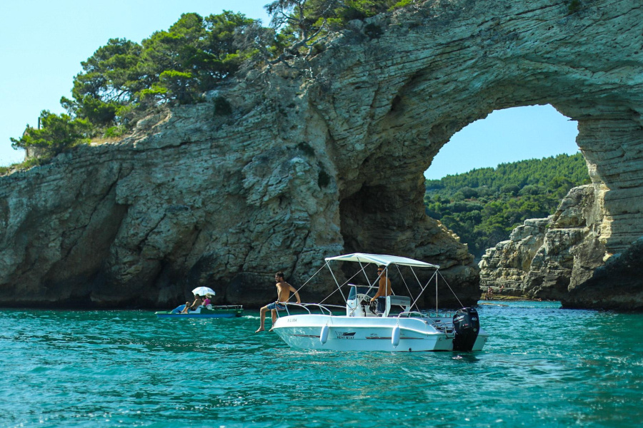 Photo #1 - blumax 19 pro (Blumax 19 pro IV) in marina di vieste - 3580