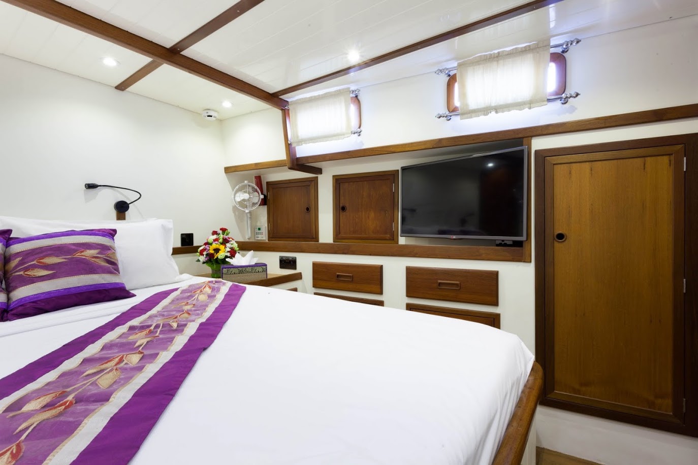 Photo #15 - Schooner (Dallinghoo) in Phuket - 2892