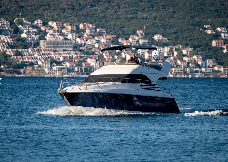 Photo #9 - Fairline Phantom 42 (Hermes) in Tivat - 2913