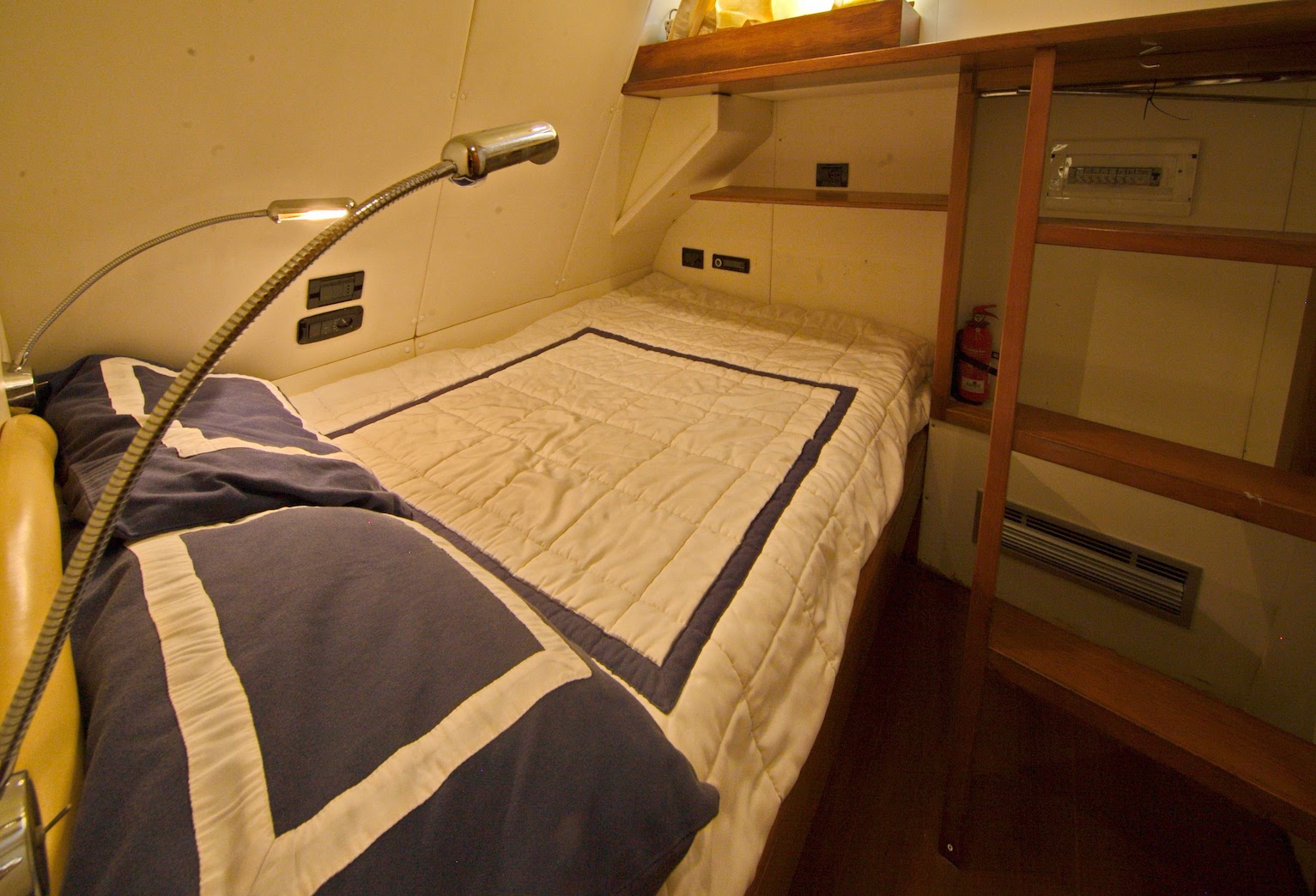 Photo #6 - GIANNETTI YACHTS (Remode) in Athen - 2933