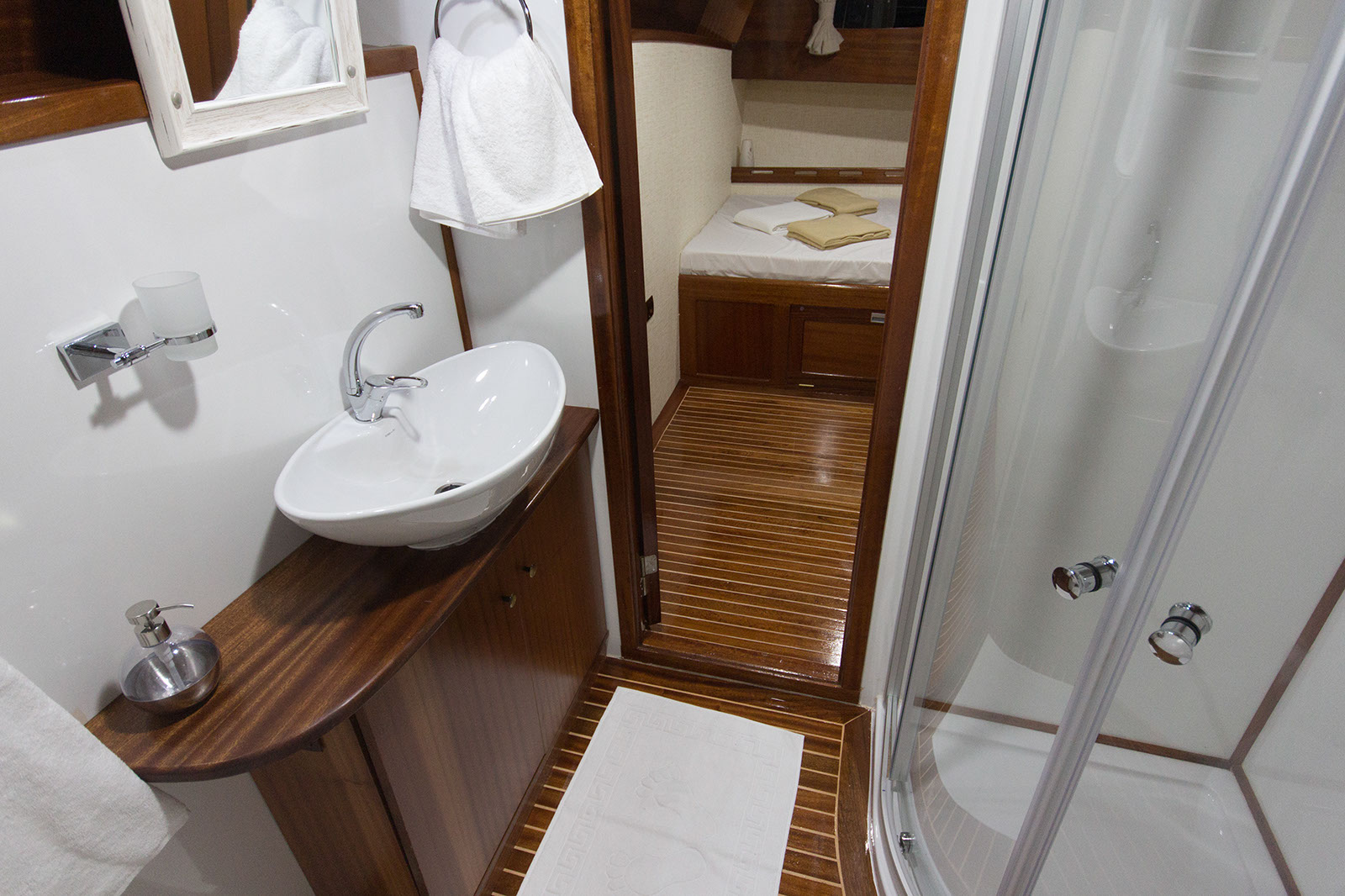 Photo #20 - Custom (M/S Hemera) in Rodi - 2963