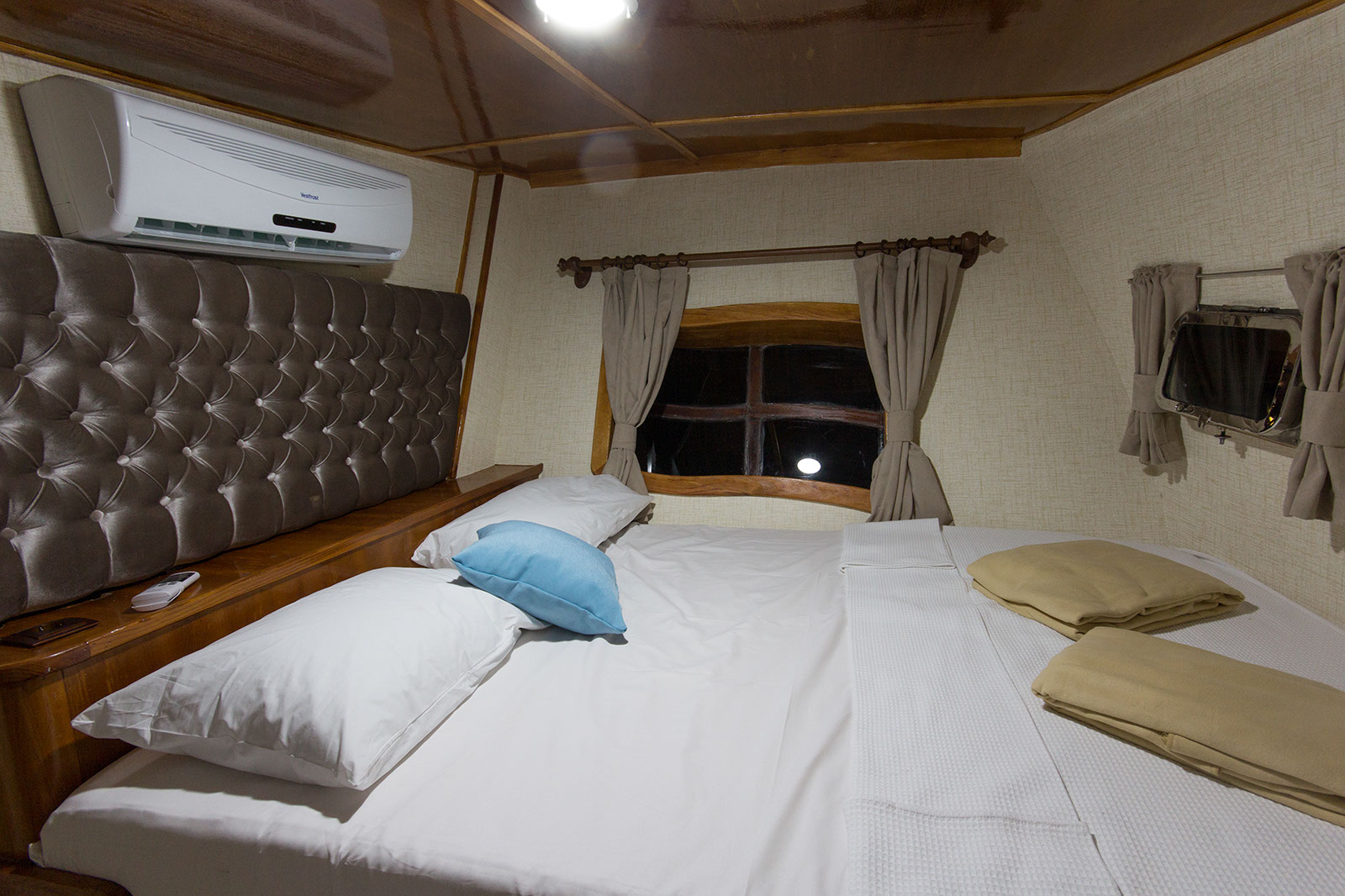 Photo #23 - Custom (M/S Hemera) in Rodi - 2963