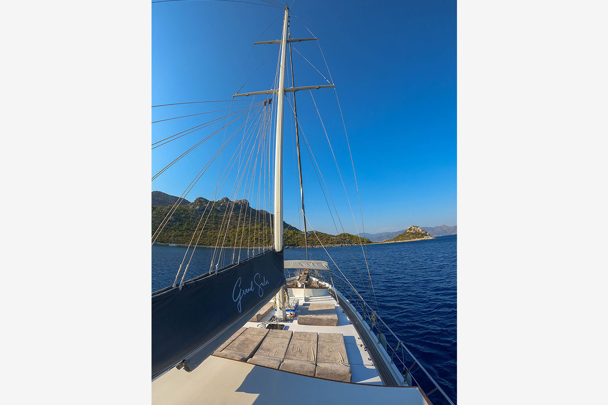Photo #6 - Motor Sailor (Grand Sailor) in Marmaris - 2964