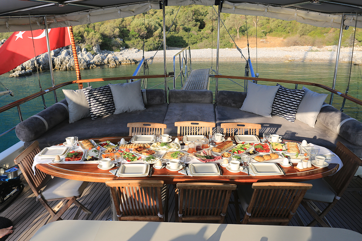 Photo #8 - Motor Sailor (Grand Sailor) in Marmaris - 2964
