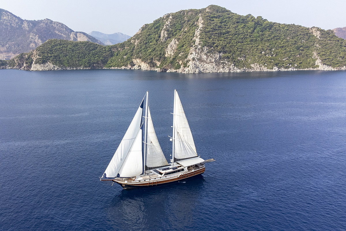 Photo #3 - Motor Sailor (Diva Deniz) en Marmaris - 2966