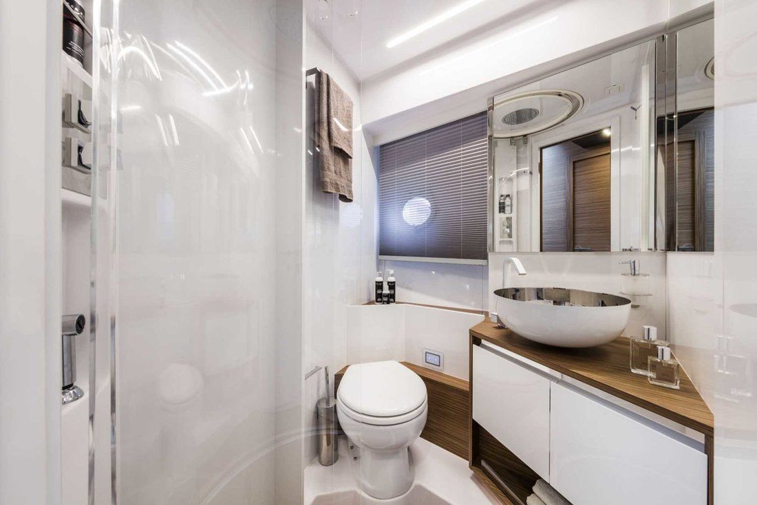 Photo #13 - Ferretti Yachts 450 (Lady Esmeralda) in Split - 3030