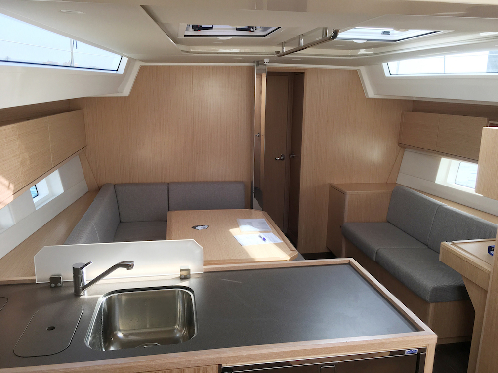 Photo #7 - Bavaria 45 (Red Horizon) en Palerme - 3040