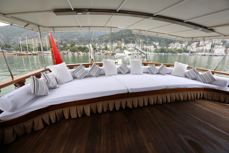 Photo #13 - Motor Sailer (Holiday 10) in Fethiye - 3052