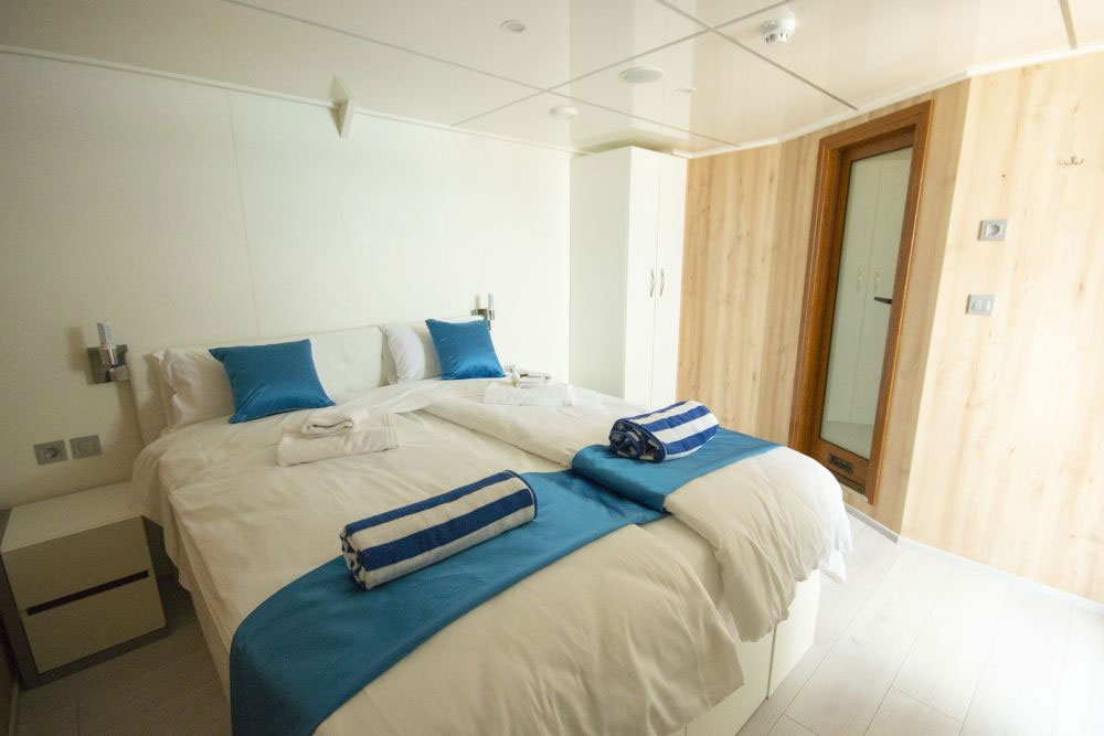 Photo #14 - Custom (Luxury Charter Yacht San Aantonio) en Split - 3064