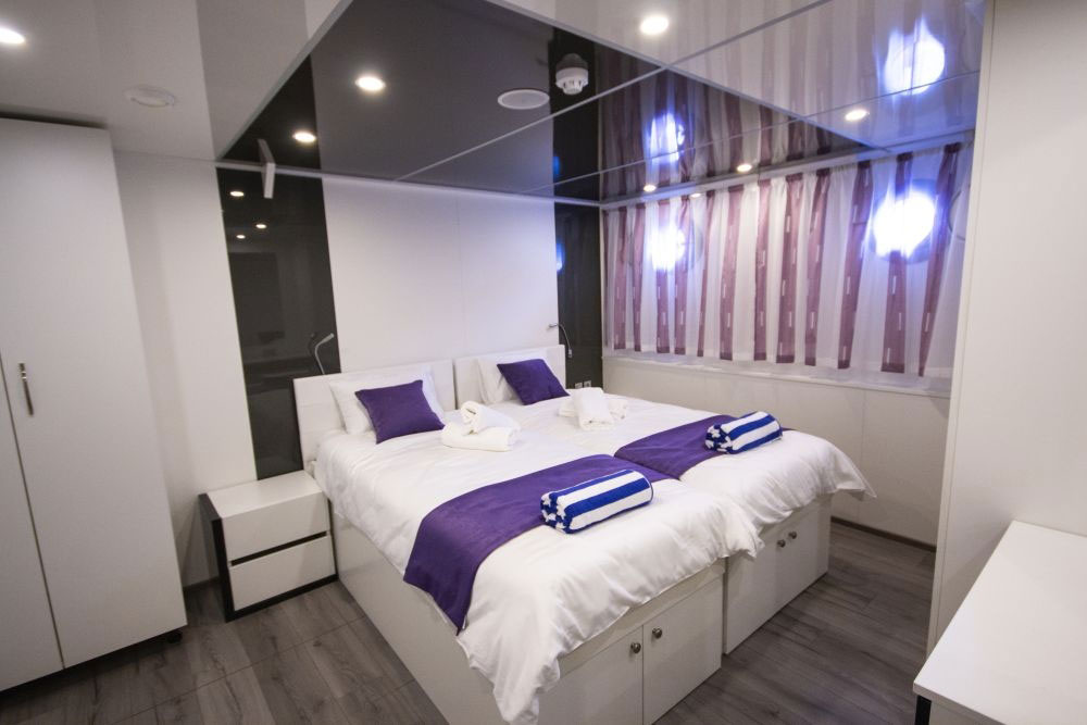 Photo #15 - Custom (Luxury Charter Yacht San Aantonio) en Split - 3064