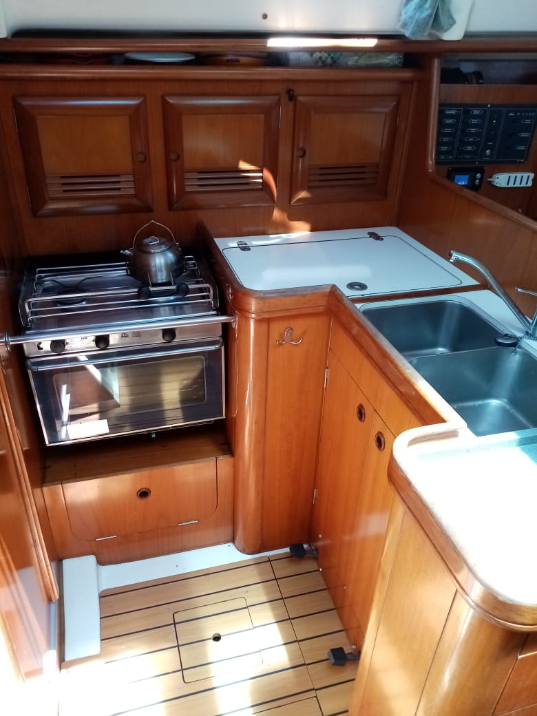 Photo #7 - Oceanis clipper 361 (Irma la dolce) en Cagliari - 3070