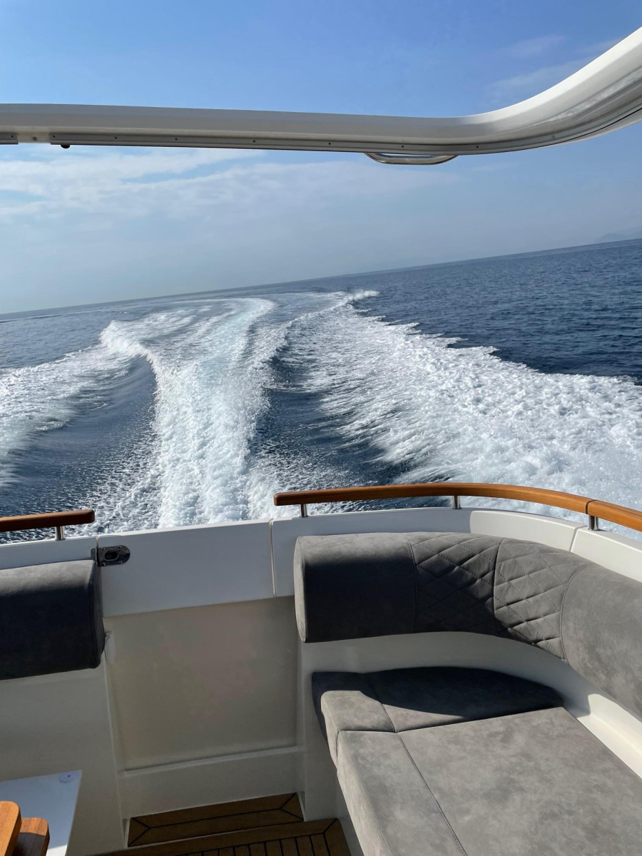 Photo #17 - Marex 360 CABRIOLET CRUISER (Ela) in Atene - 3077