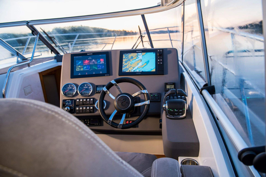 Photo #24 - Marex 360 CABRIOLET CRUISER (Ela) in Atene - 3077