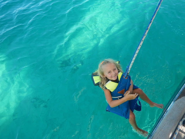 Photo #34 - Mason (Moxie) en Marsh Harbour - 3102