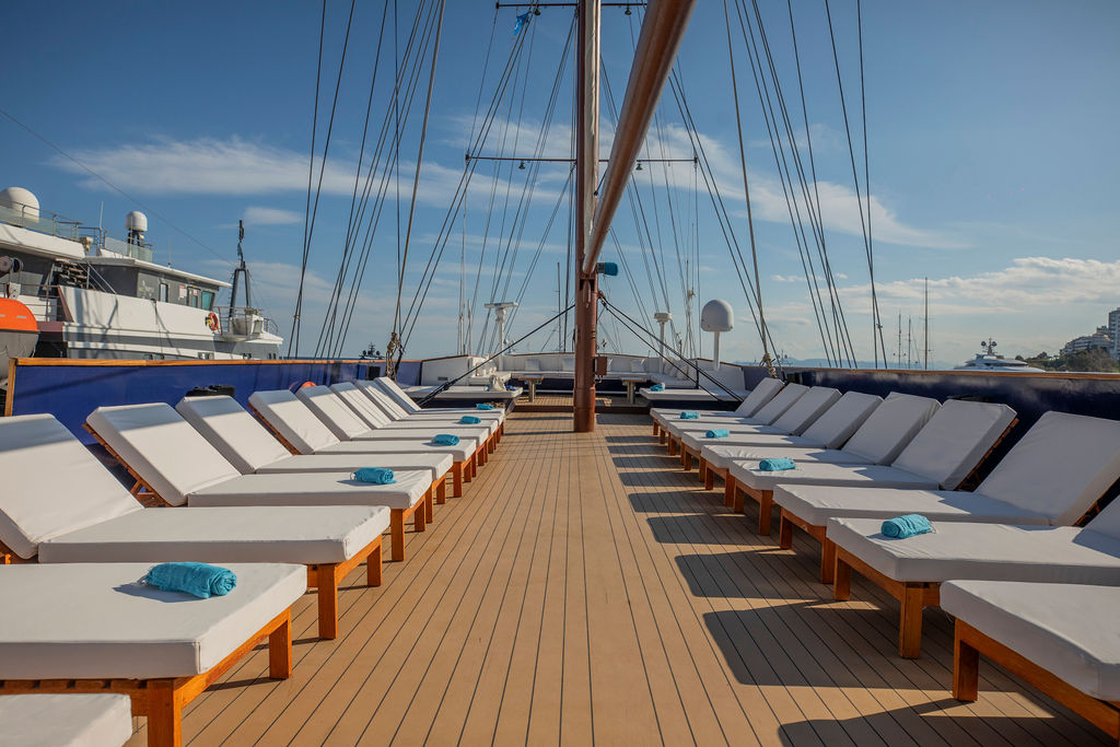 Photo #24 - Motor Sailer (Galileo) in Atene - 3105