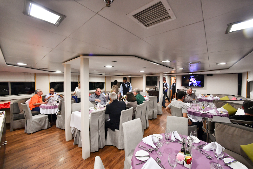 Photo #21 - Motor Yacht (Harmony V) in Athen - 3106