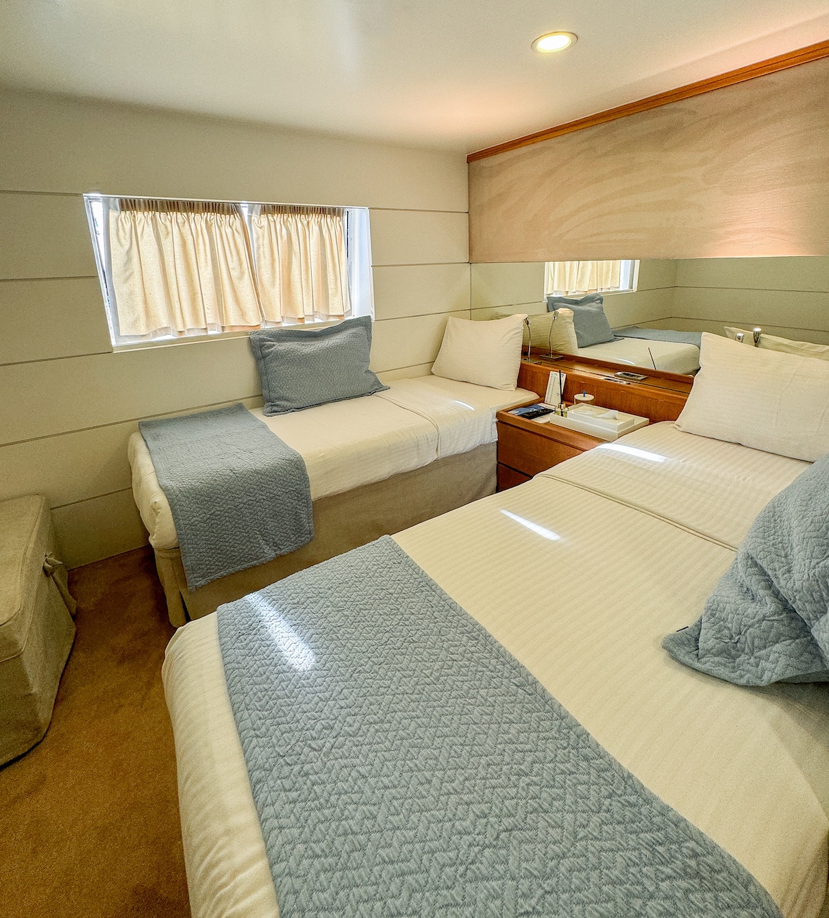 Photo #6 - Motor yacht (Harmony G) in Athen - 3108