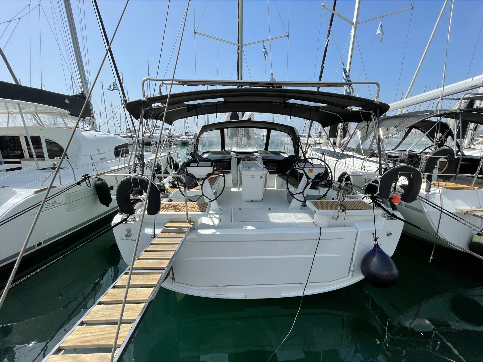 Photo #12 - Oceanis 46.1 (Premium sailing) in Atene - 3134