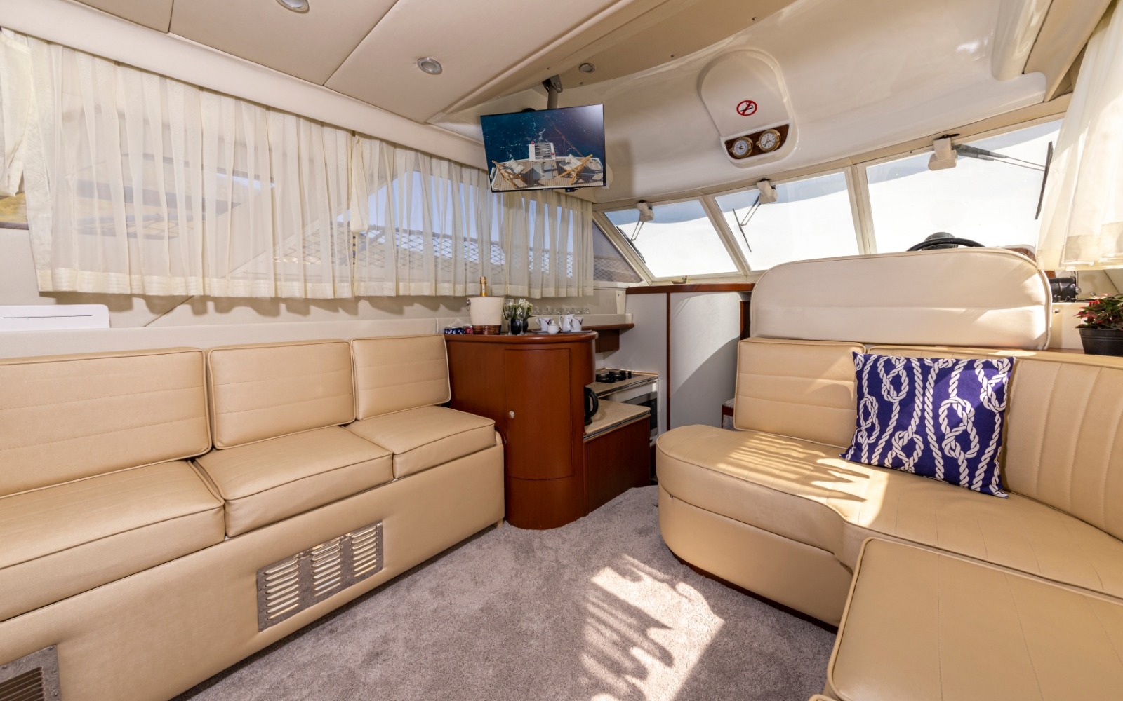 Photo #17 - Fairline 40 (Lapina) in Bodrum - 3152