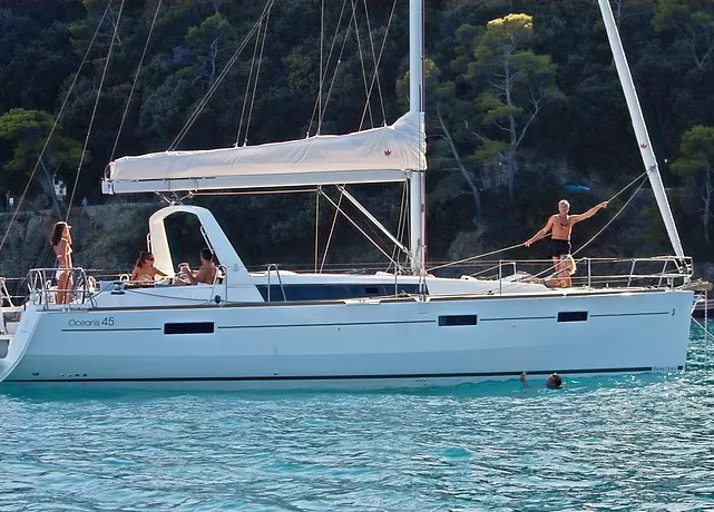 Photo #2 - Oceanis 45 (Alpamapa 3) in Hyeres - 3163