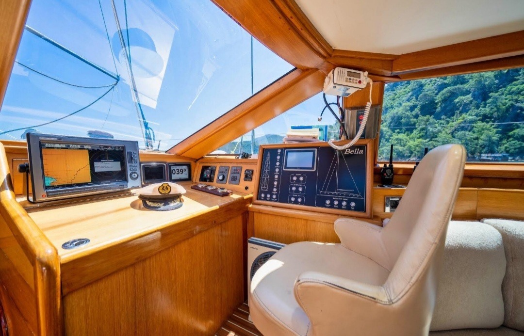 Photo #7 - Motorsailor (Motorsailor-2010) en Bodrum - 3179