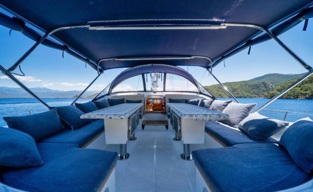Photo #12 - Motorsailor (Motorsailor-2010) en Bodrum - 3179
