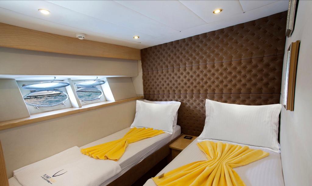 Photo #9 - Custom Built Motorboat (Motorboat Yuss) en Bodrum - 3195