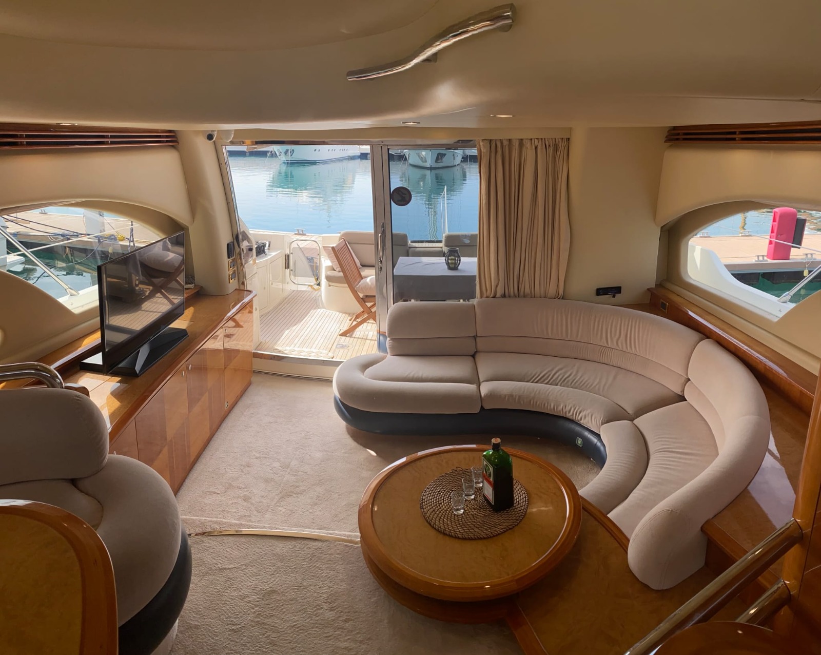 Photo #16 - Azimut 57 (Motoryacht Azimut 57) in Bodrum - 3198