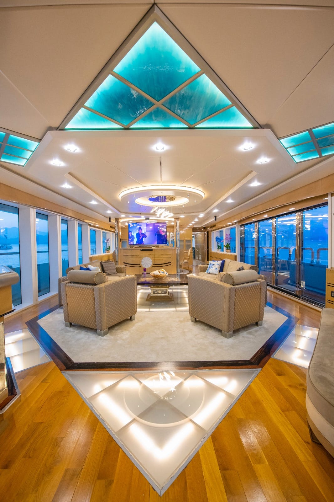 Photo #6 - Custom Built Motorboat (Motoryacht DS) in Bodrum - 3211