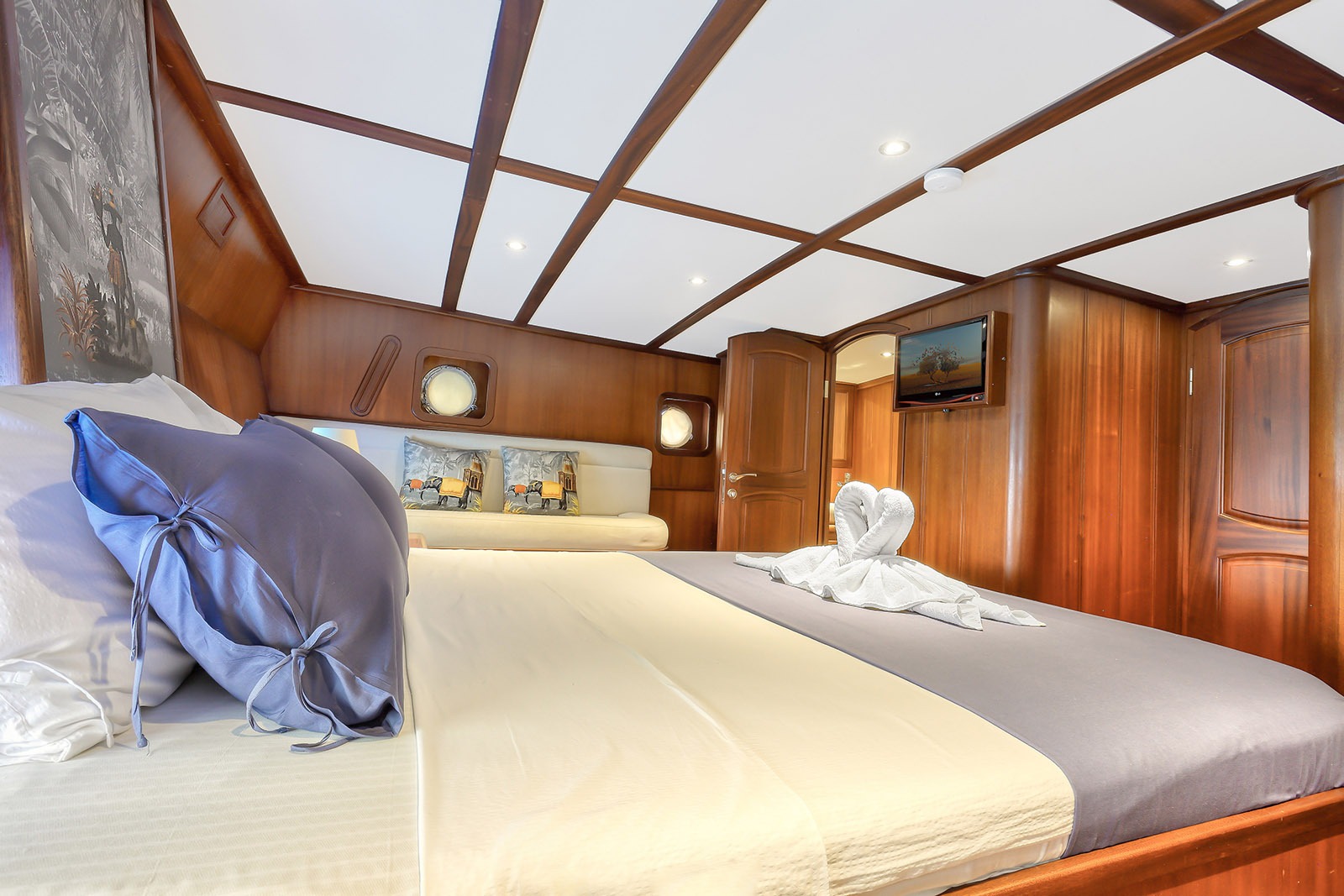 Photo #5 - Custom Built Gulet (Gulet TT) in Bodrum - 3213