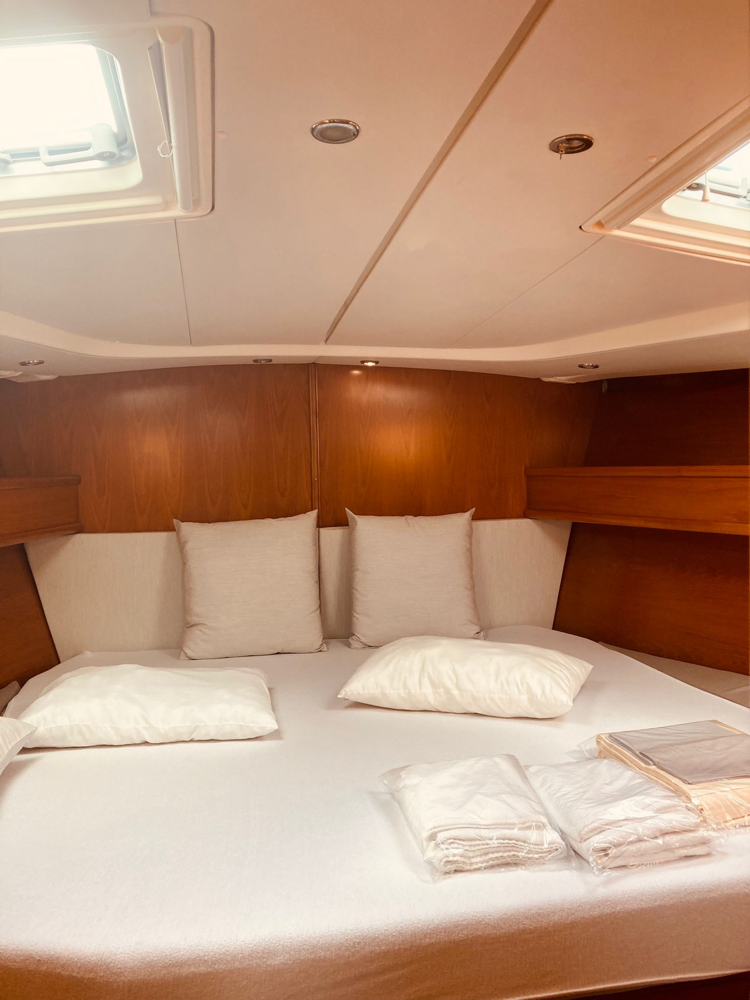 Photo #4 - JEANNEAU SUN ODYSSEY 54 DS (PELESIR) in Messina - 3214