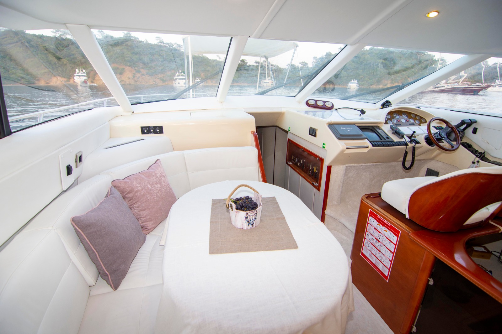 Photo #7 - Princess 56 Flybridge (NateWhite) en Gocek - 3227