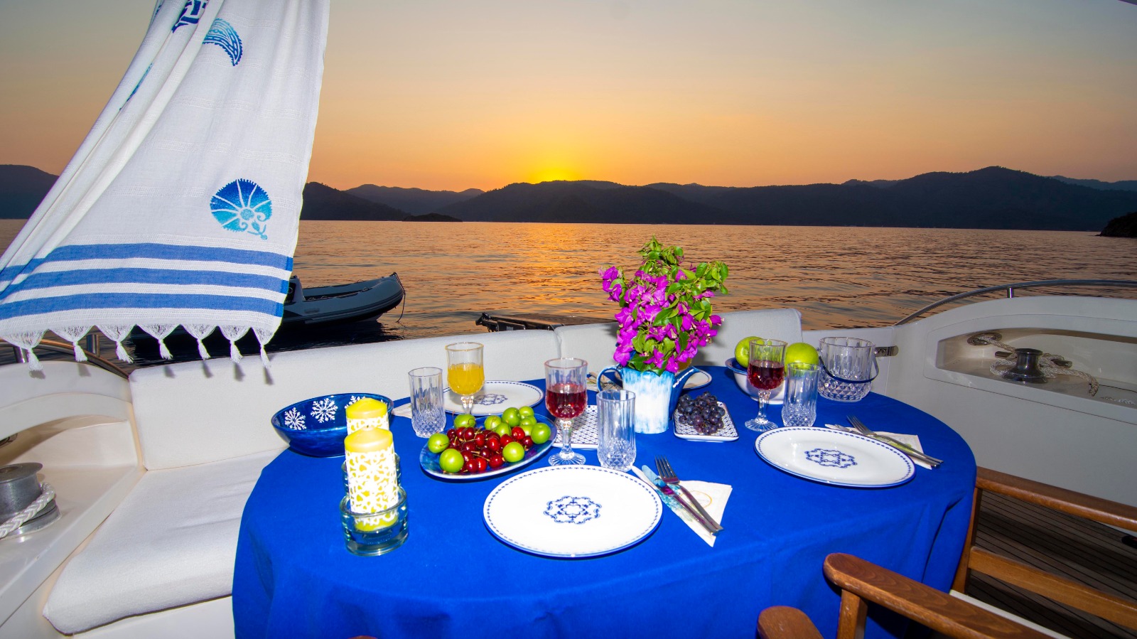 Photo #23 - Princess 56 Flybridge (NateWhite) en Gocek - 3227