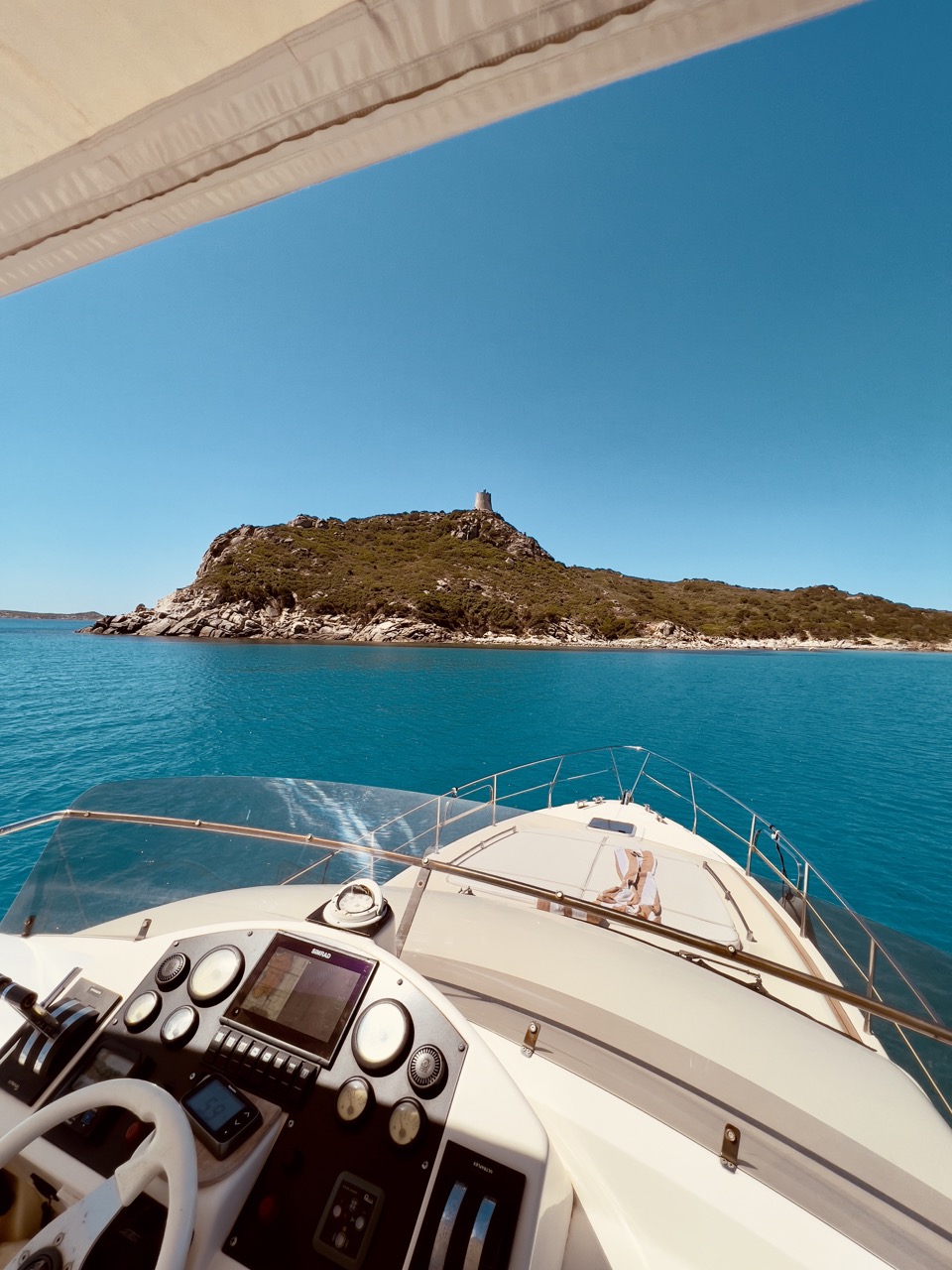 Photo #35 - Alpa Yachts 42 Fly (KORAL) in Villasimius - 3240