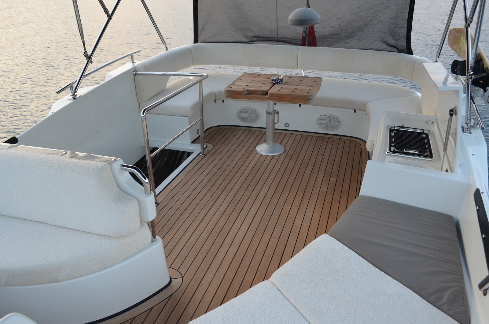 Photo #21 - NUMARINE 55 FLY (LIBERTY TOP) en El Arenal - 3241