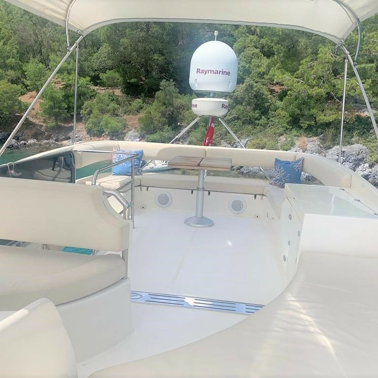 Photo #35 - NUMARINE 55 FLY (LIBERTY TOP) en El Arenal - 3241